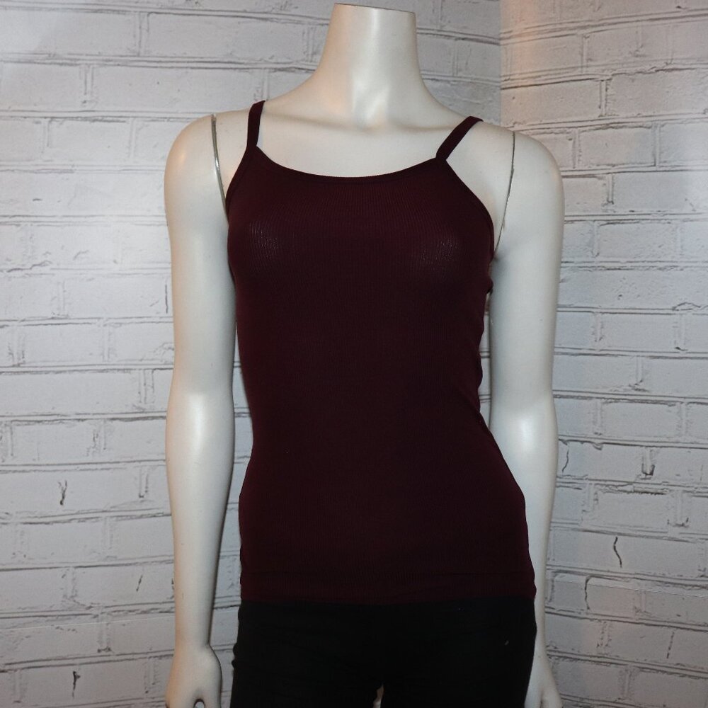 🍷✨ Deep Maroon Tank Top · Size XS · No Boundaries
